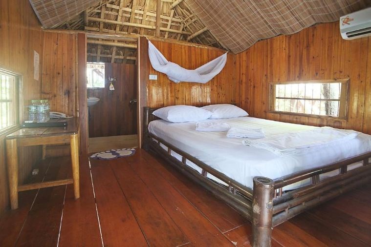 Monkey Island Resort